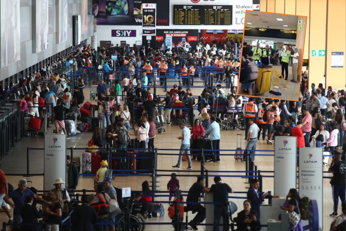 Baldosa cae del techo cerca al patio de comidas del aeropuerto Jorge Chavez (GEC/ ATV)