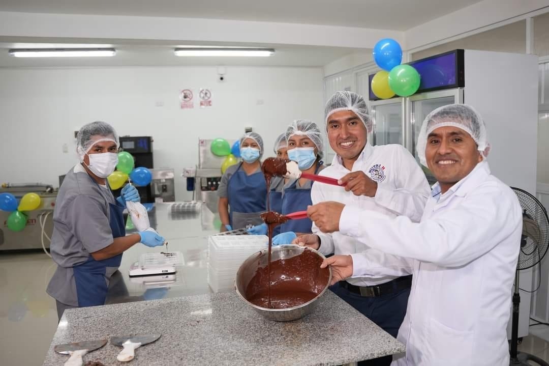 La empresa es familiar y su principio es apoyo social.