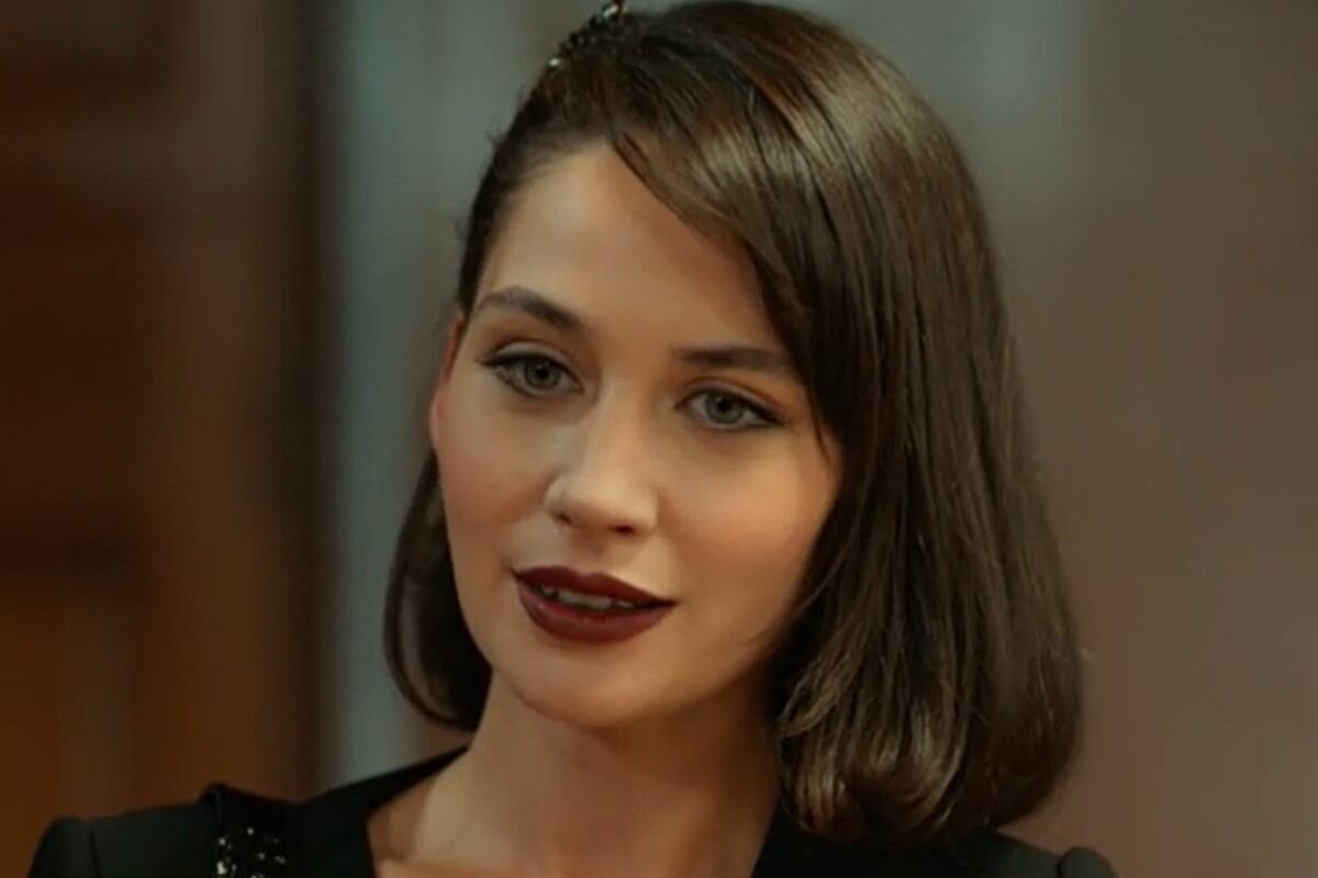 La actriz İlayda Çevik como Betül Arcan Yaman en "Tierra amarga" (Foto: Tims & B Productions)