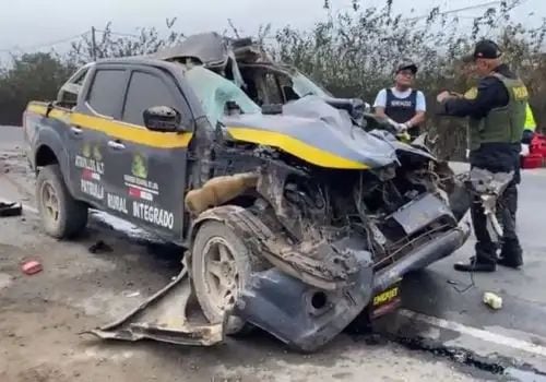 El vehículo de seguridad ciudadana transitaba a gran velocidad por la zona rural de La Esperanza. Foto: Andina