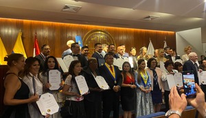 Parlamento Andino rindió homenaje y reconocimiento a personalidades de la cultura peruana