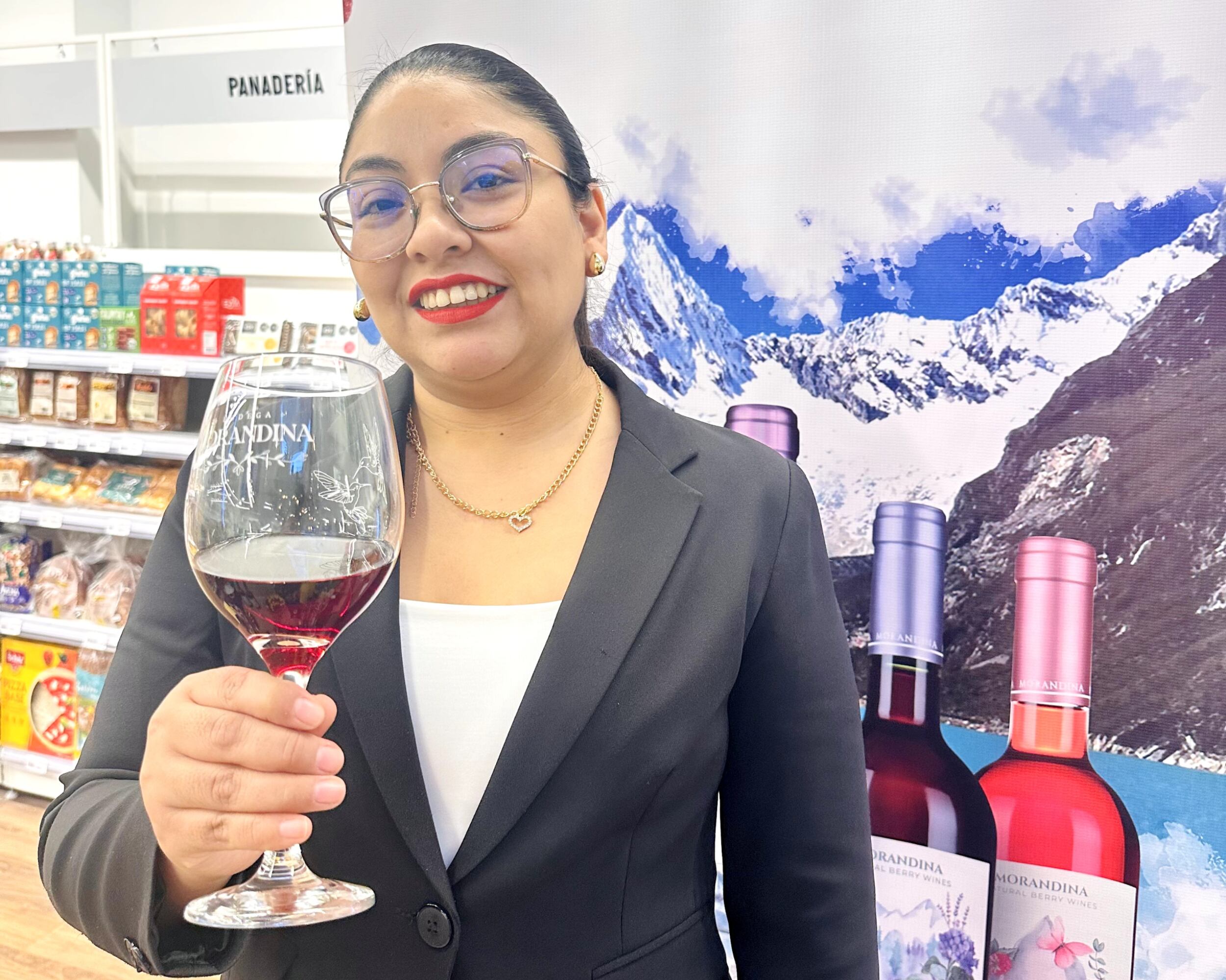 Luisa Bobadilla, vocera y sommelier de Morandina, en exclusiva para Trome. Foto: Estefany valladares.