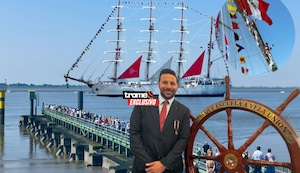 B.A.P. Unión en Alemania: Claudio Pizarro entre visitantes del buque que lleva el ‘corazón del Perú al mundo’