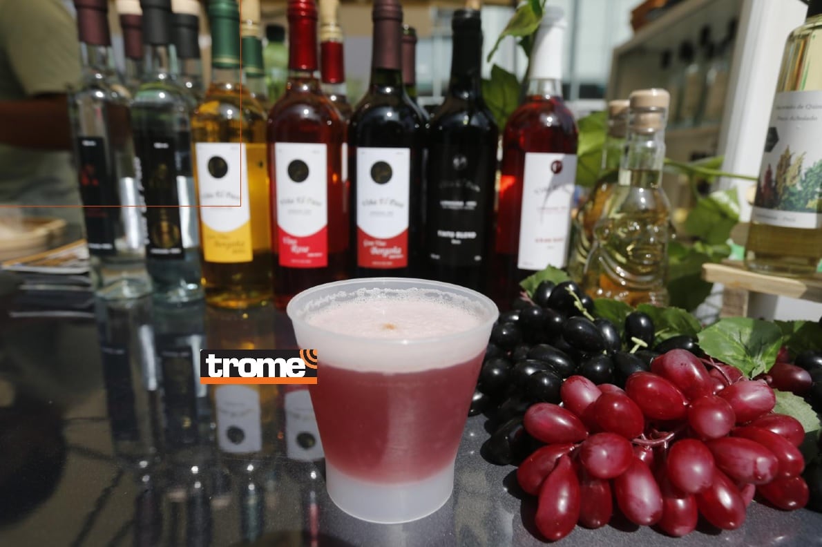 La Blanquirroja, cóctel con pisco, es otro de los tragos para celebrar. (Entrevista: Isabel Medina / Foto: Violeta Ayasta / Compos. Trome).