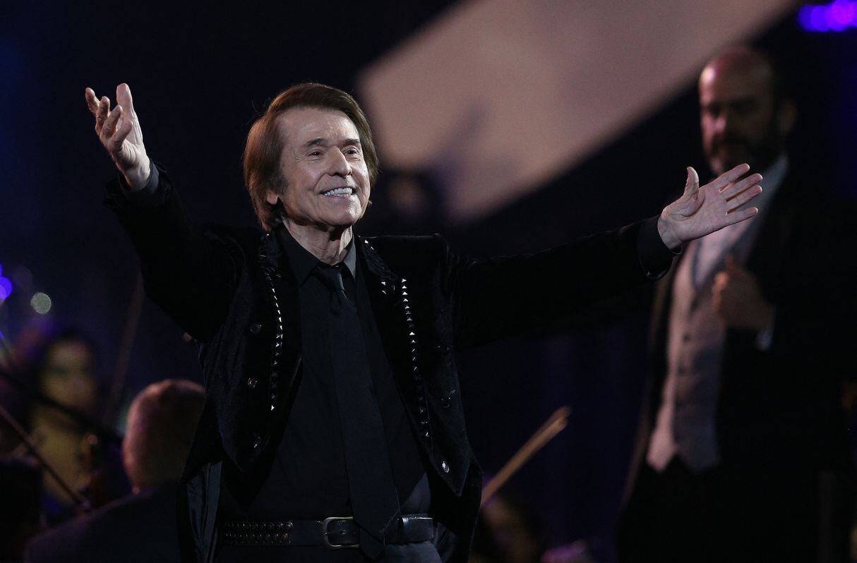 Raphael estuvo en el Perú el pasado 5 de marzo como parte de la gira internacional “Victoria Tour”. (Foto: Claudio REYES / AFP)