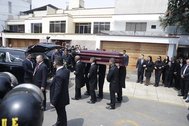 Alberto Fujimori: galería con la llegada de su féretro al Ministerio de Cultura. Foto: @photo.gec