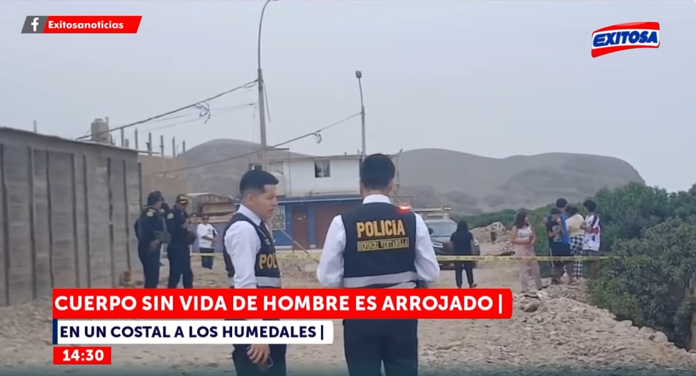 Peritos de criminalística acordonaron el lugar tras el hallazgo del cuerpo en Ventanilla.