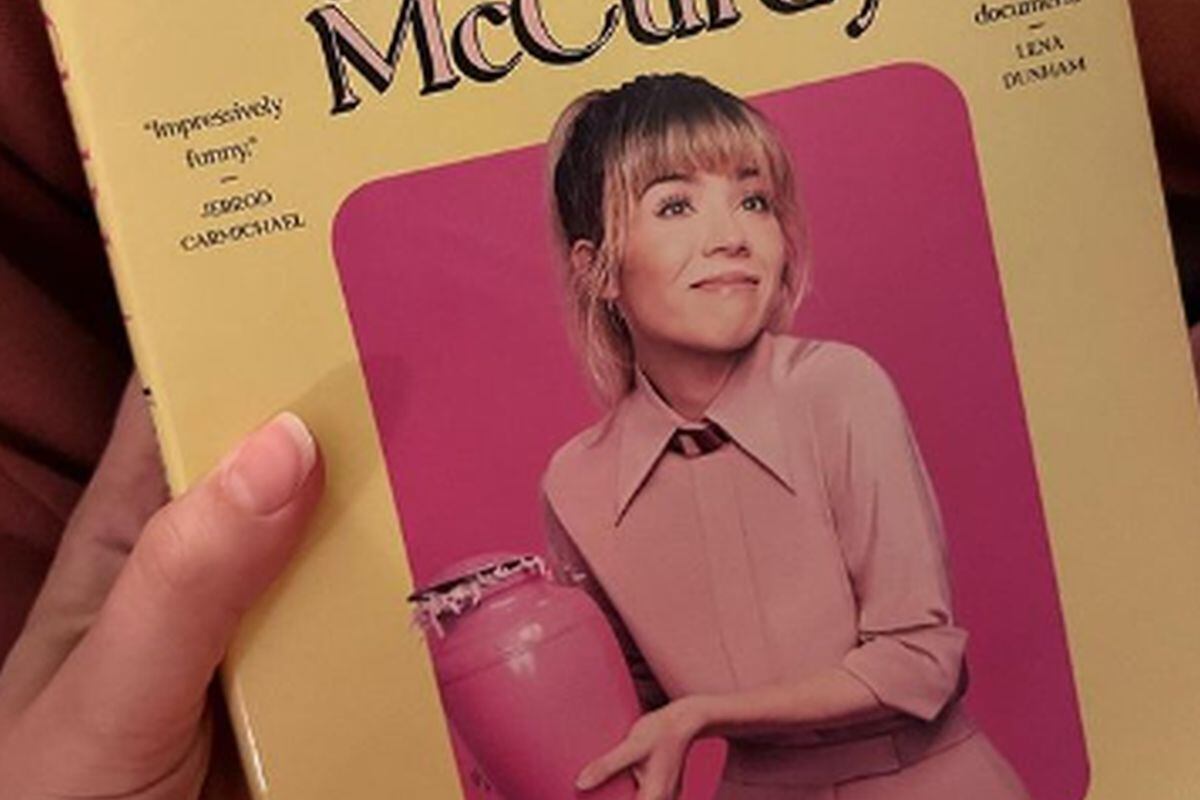 I’m Glad My Mom Died es el libro de memorias que lanzó la actriz Jennette McCurdy, recordada por su trabajo en "iCarly" y Sam & Cat (Foto: Jennette McCurdy / Instagram)