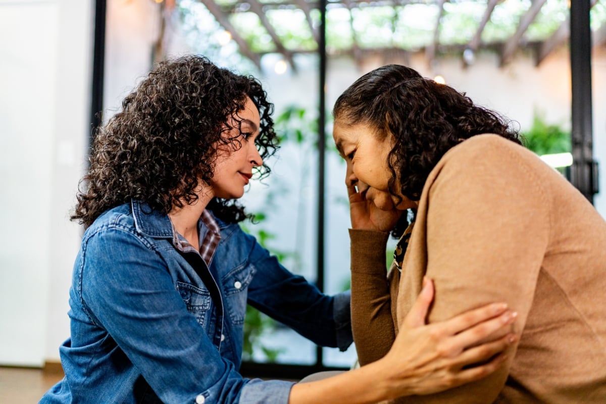 Cuidar tu salud también implica cuidar tu mente. No te dejes vencer por el estrés y la ansiedad, pide ayuda si lo necesitas. Foto: Istock.