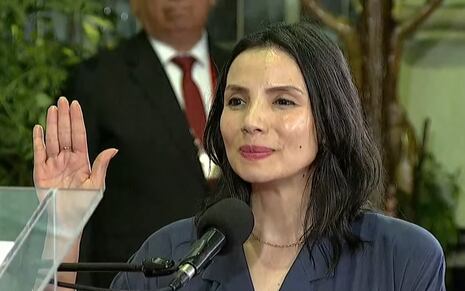 ¡Un rostro nuevo en el gabinete! ¿Quién es Hary Yzarra Trelles, la nueva ministra de la Mujer y Poblacion...