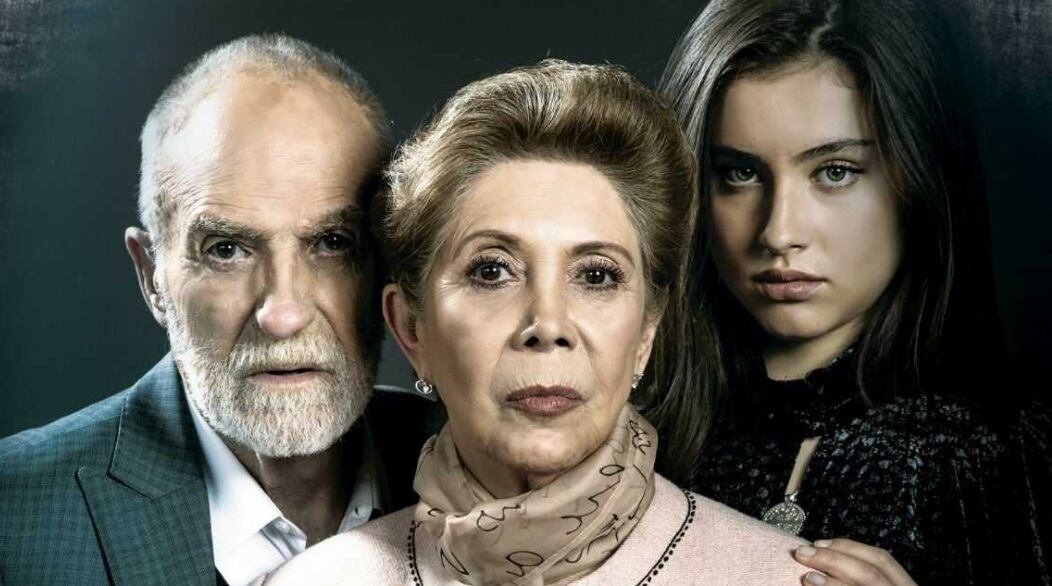 "La nieta elegida" está protagonizada por Francisca Estévez, Carlos Torres, Juliette Pardau y Consuelo Luzardo (Foto: "La nieta elegida"/ Instagram)