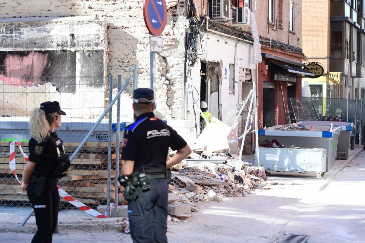 Peruano falleció en un bar donde hubo una explosión de gas causó 25 heridos, varios de ellos de gravedad, en Vallecas, Madrid, en España. (Foto de Víctor Lerena / EFE)