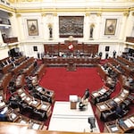 No tienen ni dos meses y ya se van de viajecitos inútiles