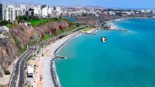 ¡El mar de la Costa Verde se vuelve turquesa! Expertos explican qué hay detrás del sorprendente cambio de color