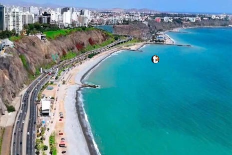 ¡El mar de la Costa Verde se vuelve turquesa! Expertos explican qué hay detrás del sorprendente cambio de...