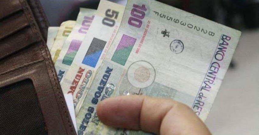 En el Perú, las empresas privadas realizan el pago de la gratificación dos veces al año: julio y diciembre, que coinciden con Fiestas Patrias y Navidad (Foto: Andina)