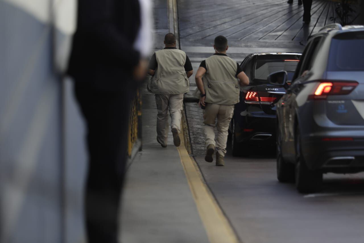 Llegada de la presidenta de la República, Dina Boluarte al Ministerio público. (Foto: Julio Reaño/@Photo.gec)