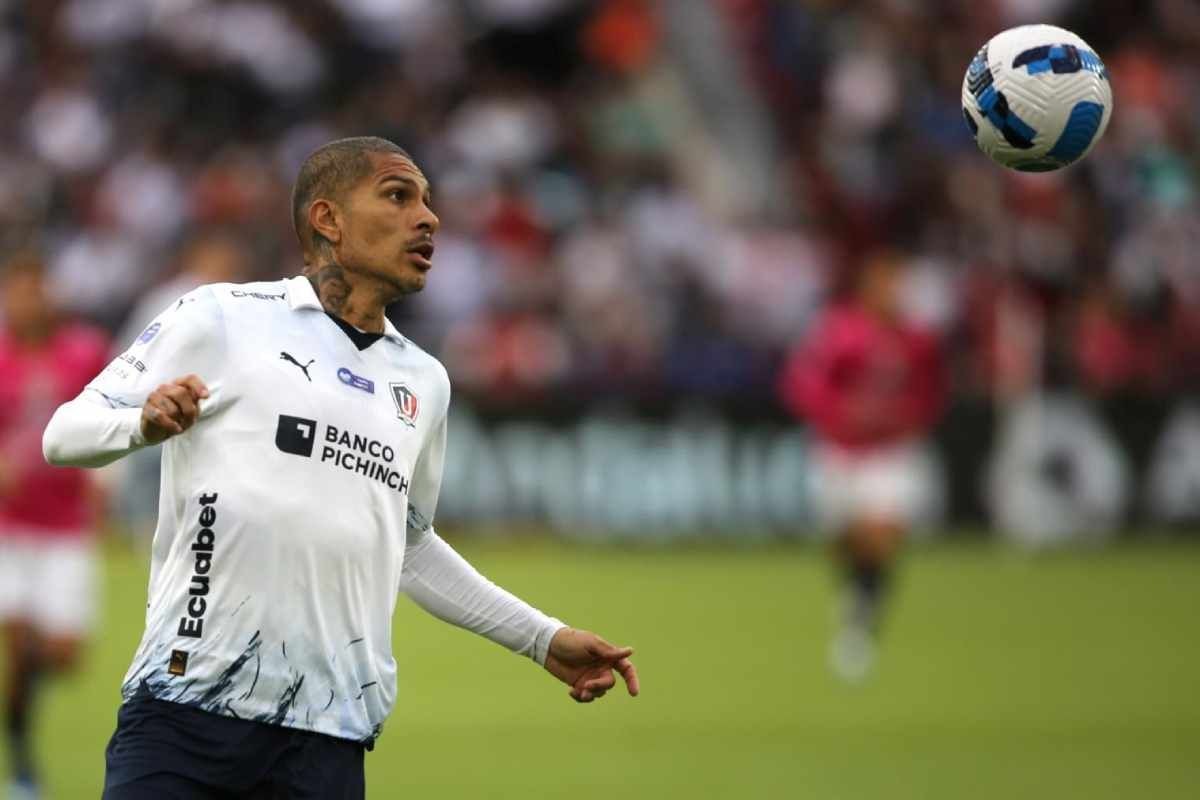 Paolo Guerrero se pronunció sobre su permanencia en la Liga. (Agencias)