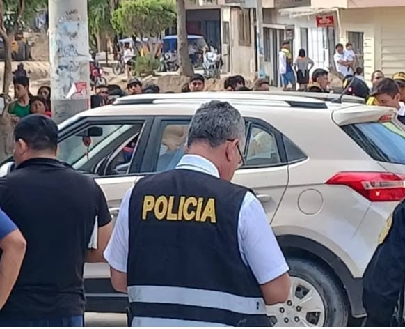 Sicarios matan a profesor afuera de colegio en Piura, durante chocolatada navideña.