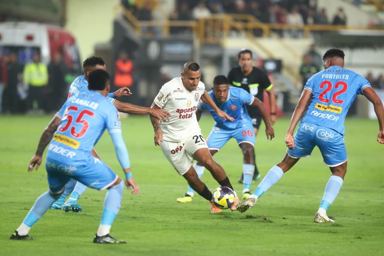 Alex Valera no pudo marcar ante Deportivo Garcilaso. (@gec)