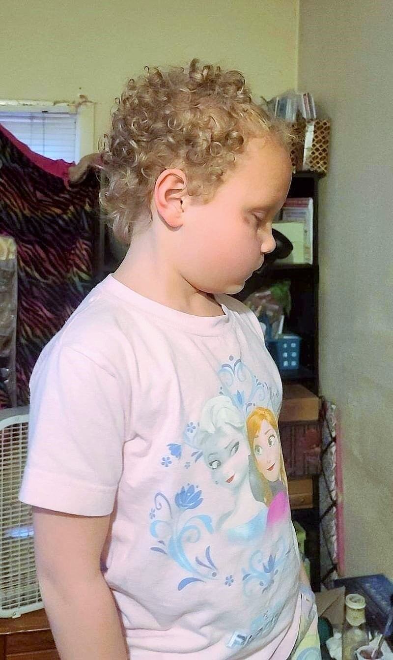 Jurnee tras los dos cortes de cabello que sufrió. (Foto: Jimmy Hoffmeyer)