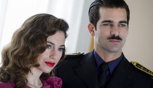 De esto trata “Lo que escondían sus ojos”, la serie que emitirá Telecinco