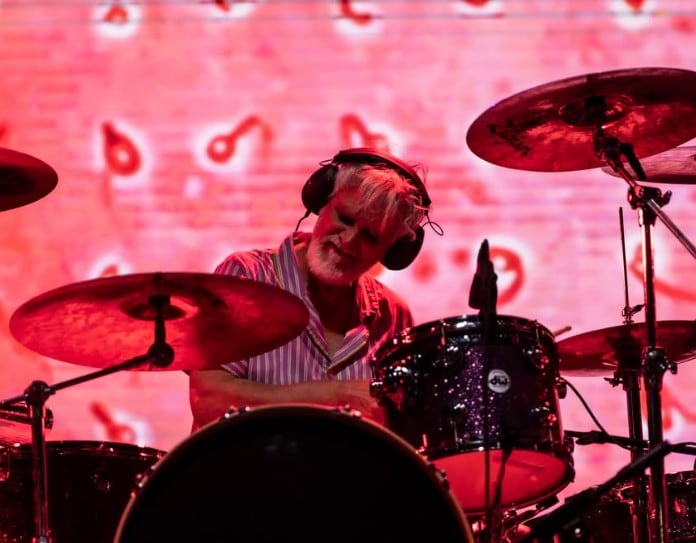 Carlos Enrique Martín, baterista.