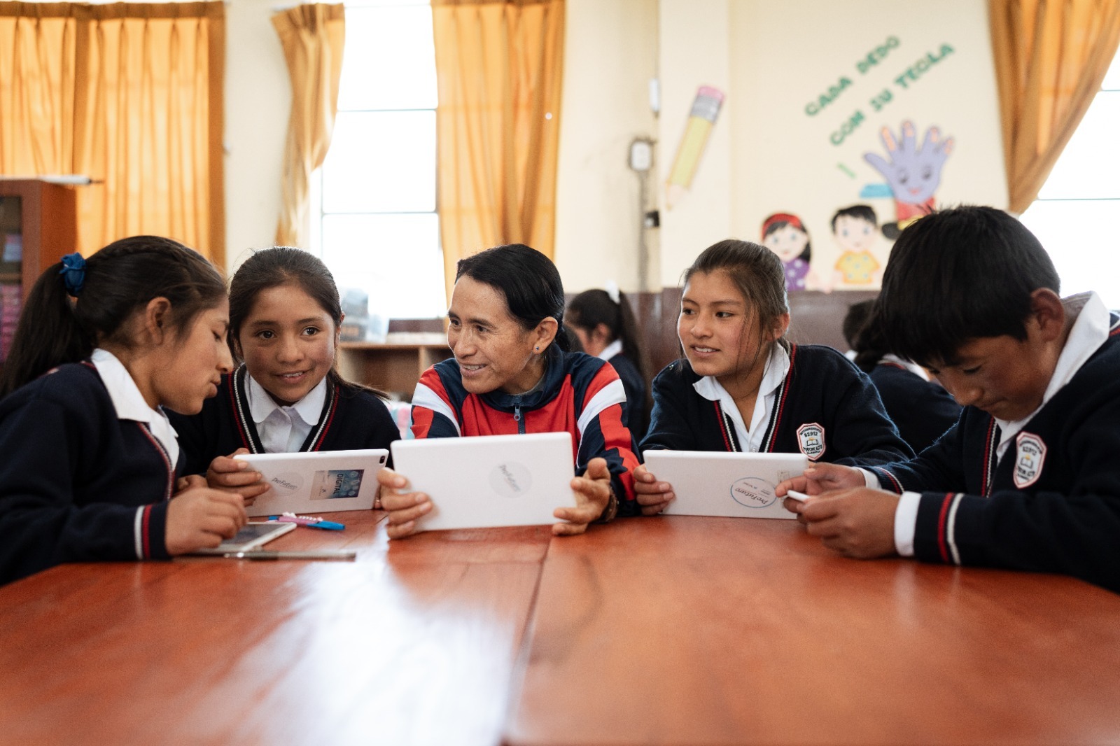 OEA y Fundación Telefónica lanzan iniciativa para destacar a escuelas a promover mejoras educativas en sistemas