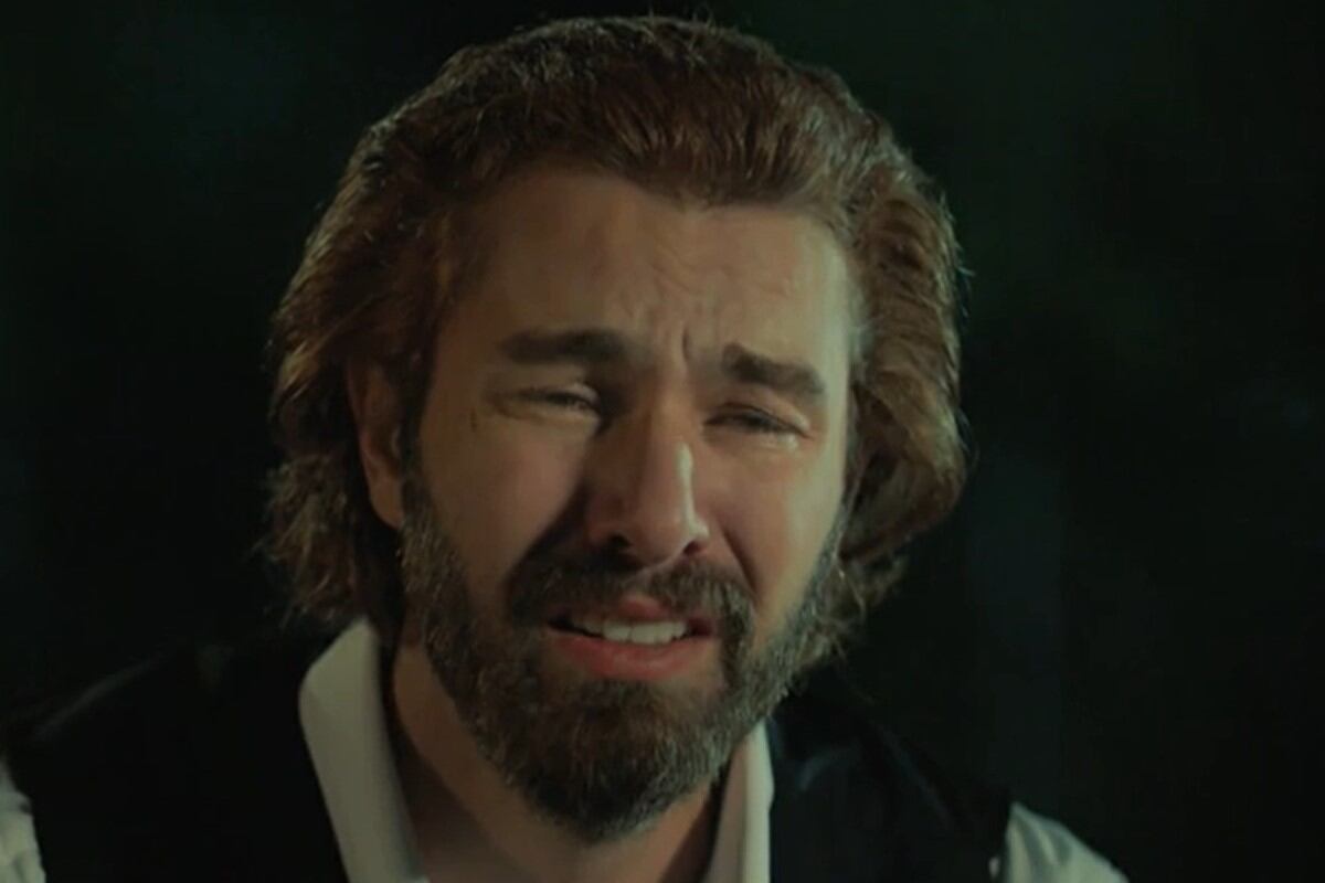 Fikret desconsolado en "Tierra amarga". (Foto: Tims & B Productions)