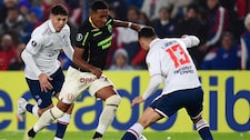 ¡La U está viva! Universitario igualó 0-0 con Nacional en Montevideo y mantiene chances de avanzar en la Copa