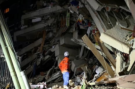 ¡Tragedia en Venezuela! Declaran estado de emergencia tras doble terremoto y temen que haya miles de víct...