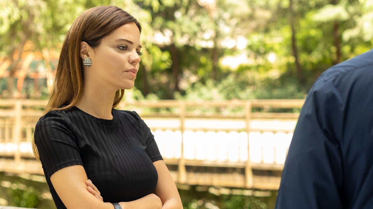 Züleyha pilló a Hakan tras su visita a Abdülkadir a la cárcel (Foto: Tims & B Productions)