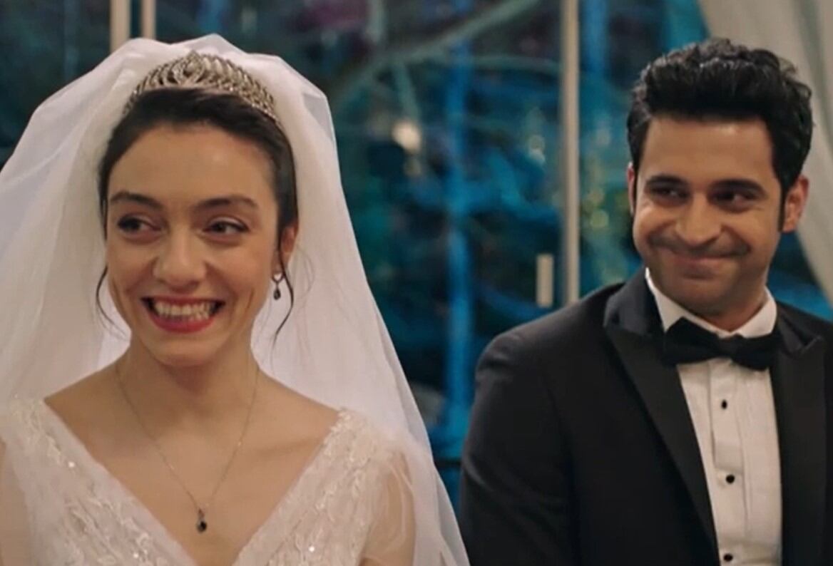 Gülben y Esat se casan (Foto: Antena 3)