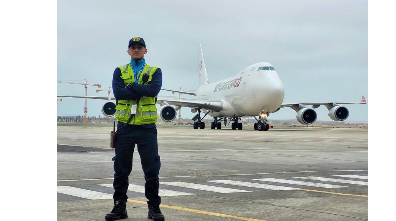 Una de las últimas fotos que subió a sus redes sociales fue en el campo de entrenamiento Suatrans Training Perú, donde se le ve con otros compañeros. "Cuando haces lo que te gusta, hasta entrenar se vuelve divertido", escribió.