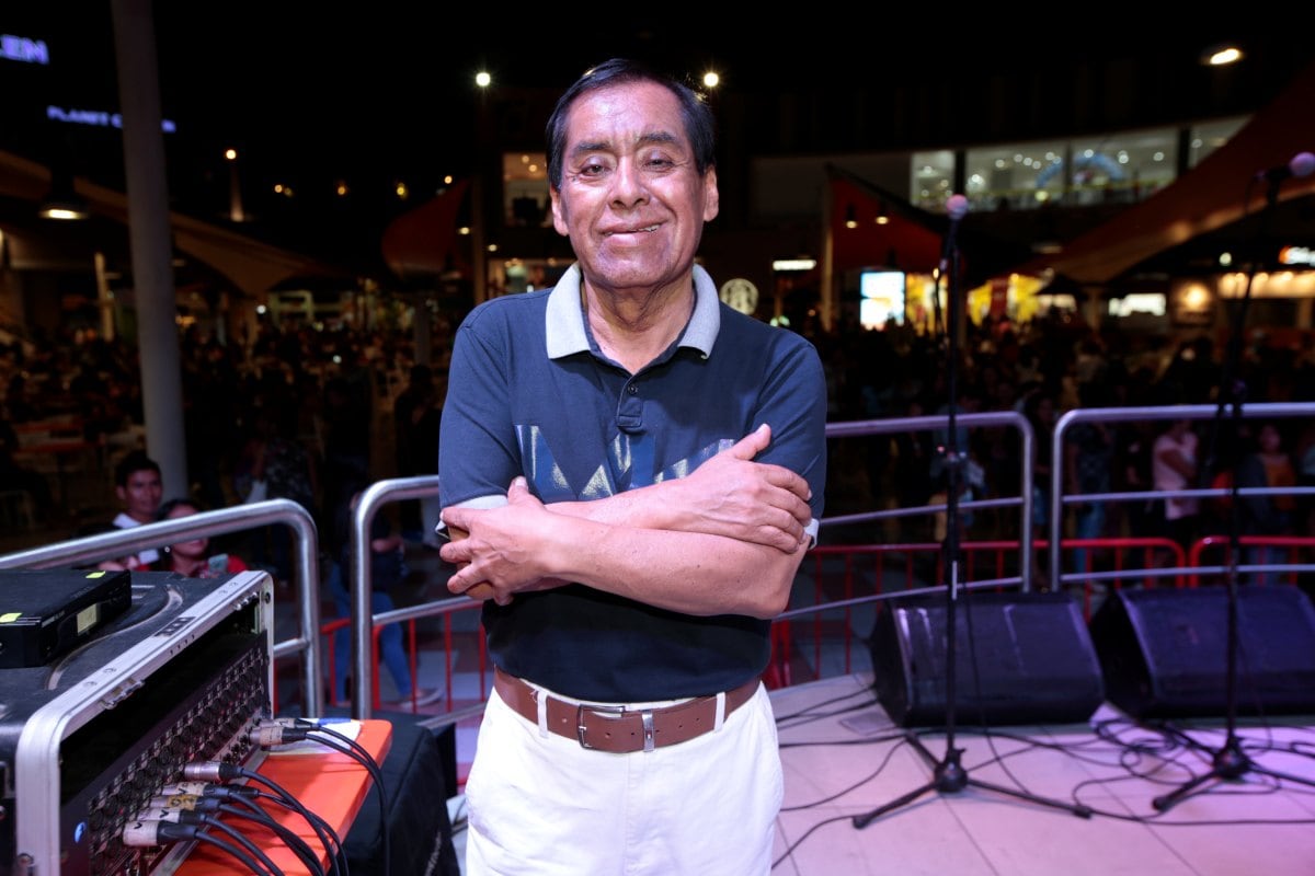 Víctor Yaipén. 27 de marzo de 1956 – 19 de enero de 2021. Músico peruano y fundador de la Orquesta Candela, emblema de la cumbia norteña. Foto: El Comercio.