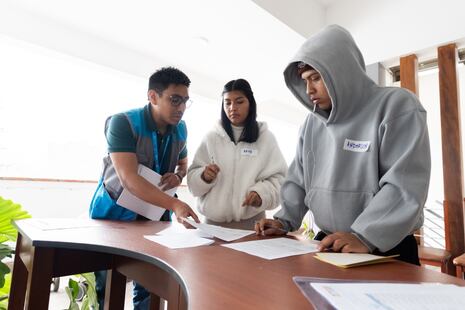 Tres de cada 4 jóvenes peruanos trabaja en la informalidad