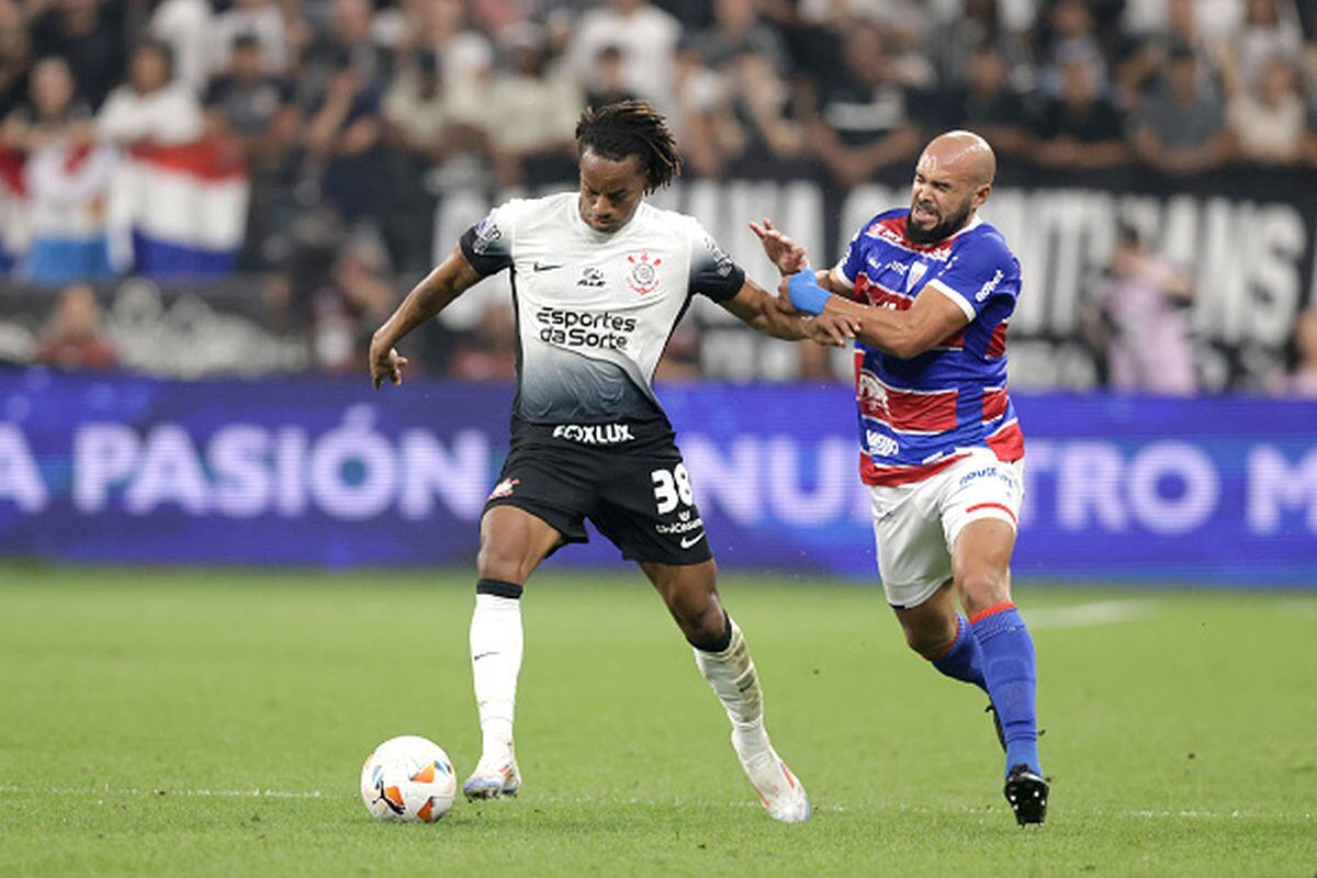 André Carrillo tiene contrato con el Corinthians hasta mediados de 2025 con opción a renovar por uno más. (Foto: Getty Images)