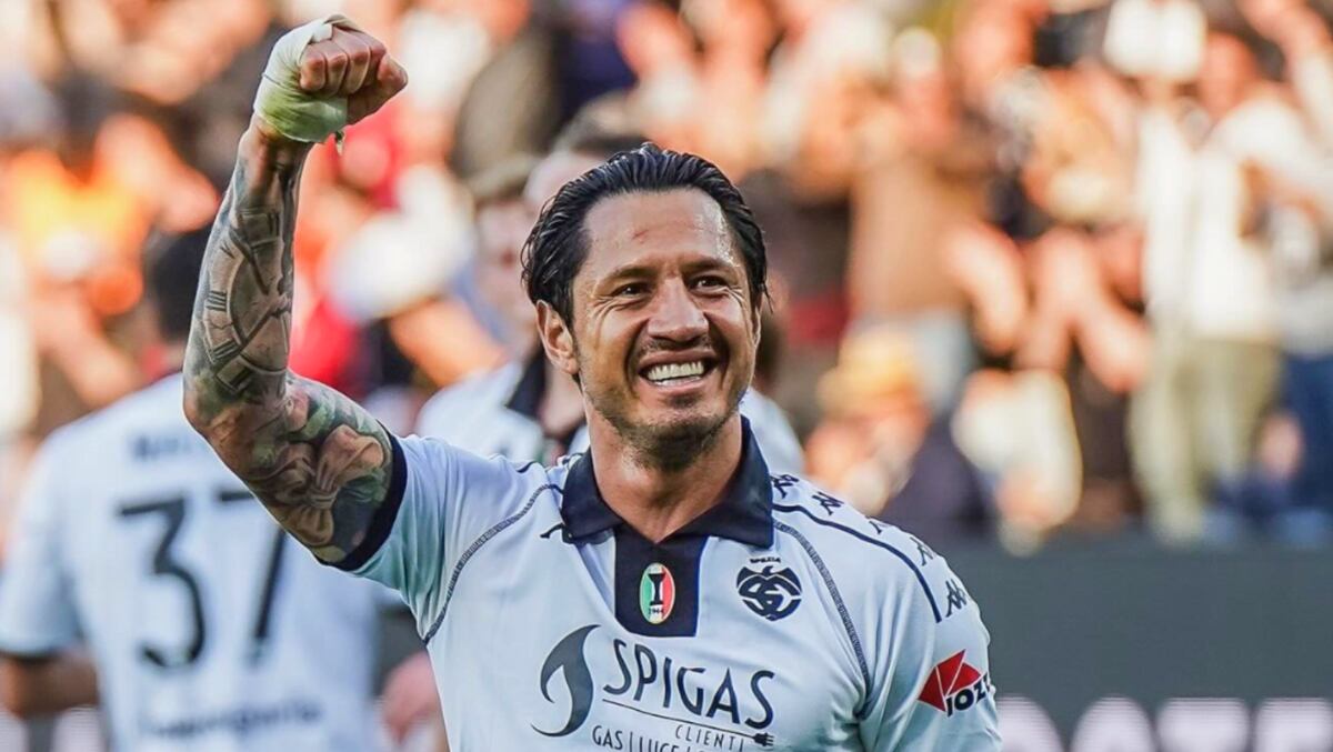 Gianluca Lapadula seguiría en el Spezia de Italia | Foto: Spezia