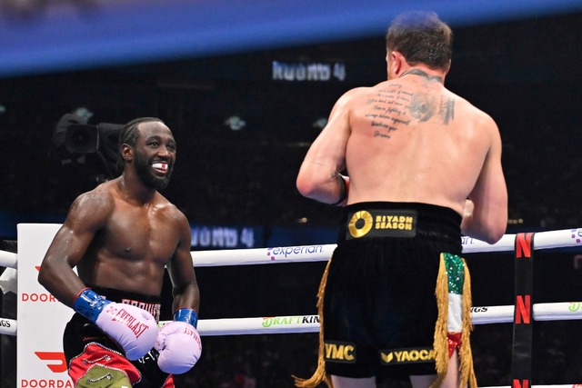 Canelo Álvarez sucumbió ante Terence Crawford. (Fotos: AP)