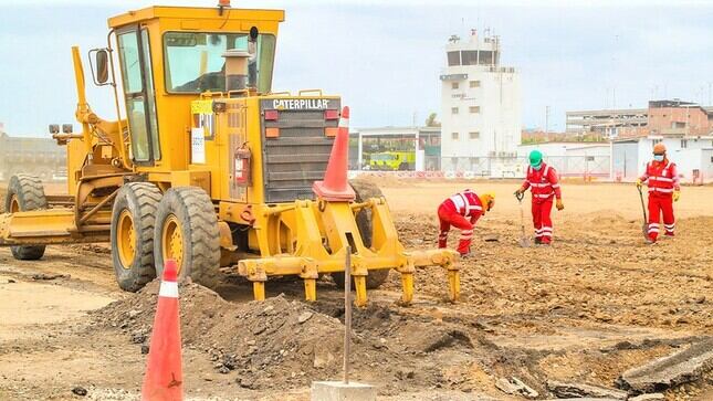 Ismael Benavides consideró importante que se busque un shock de inversiones y más obras en el país.