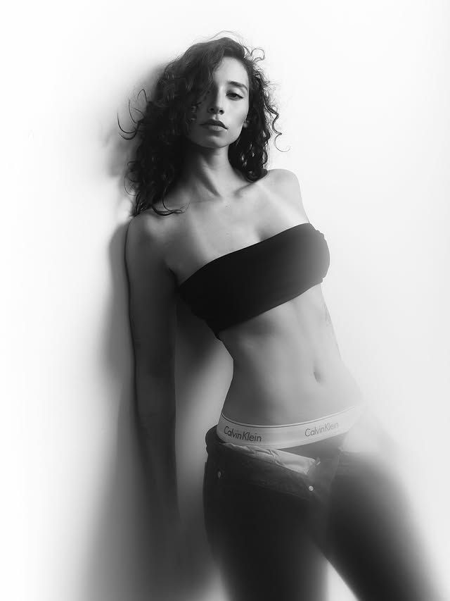 Carla Campos-Salazar, la novia de Curwen, también es conocida en las redes sociales. Fotos: Instagram