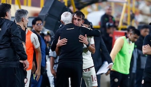 Martín Pérez Guedes dijo adiós a Universitario tras el triunfo ante Sport Huancayo: Se retira del fútbol