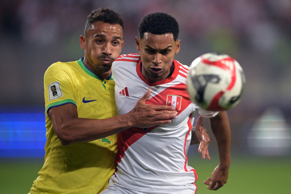 Perú pierde 1-0 ante Brasil por la fecha 2 de las Eliminatorias rumbo al Mundial 2026.