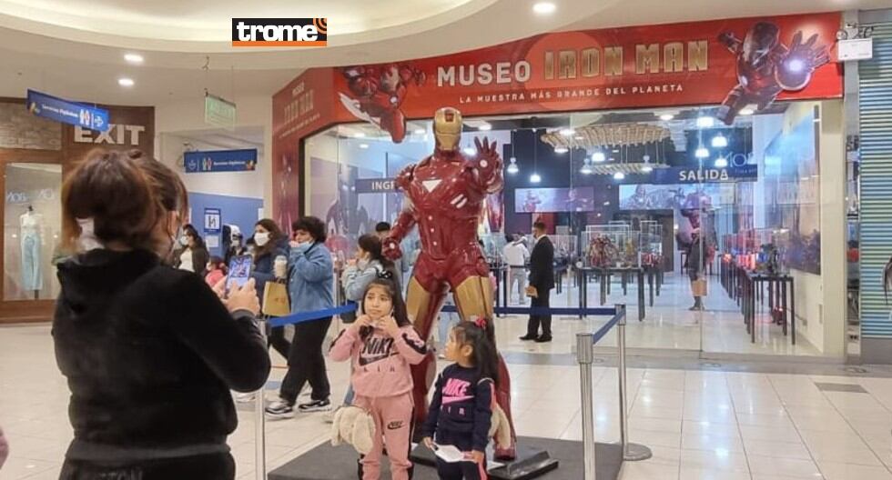 Peruano presenta parte de su gran colección que postula a un Guinness y la puede conocer en el Museo de Iron Man. (Plaza Norte / Isabel Medina / Trome)