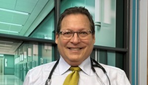 Doctor Tomás Borda regresa a la televisión por Canal 7