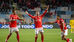 El impresionante GOLAZO de Marcos Martinich en el Cienciano - Botafogo: ‘Misilazo’ de izquierda | VIDEO