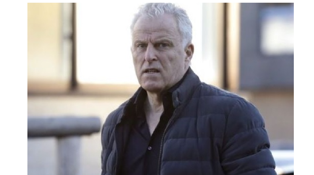 El periodista de investigación Peter R. de Vries, que ayudó a la captura de Joran Van der Sloot, murió en Amstedam.