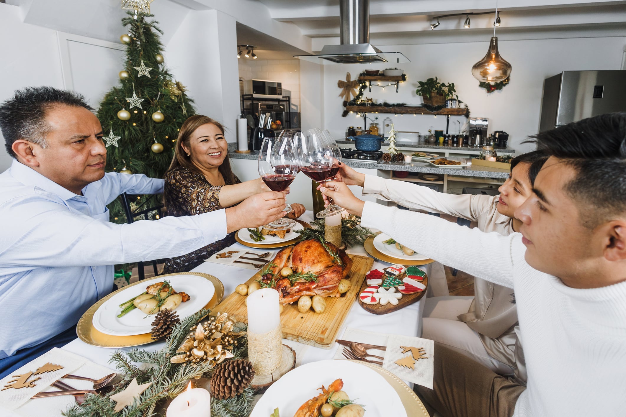 El pavo al horno es clásico en las cenas navideños y de Año Nuevo. Foto: Istock.