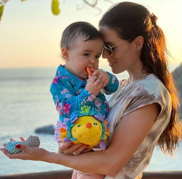 Claudia Álvarez tomará un descanso de la actuación para dedicarse a su hija (Foto: Instagram/Claudia Álvarez)