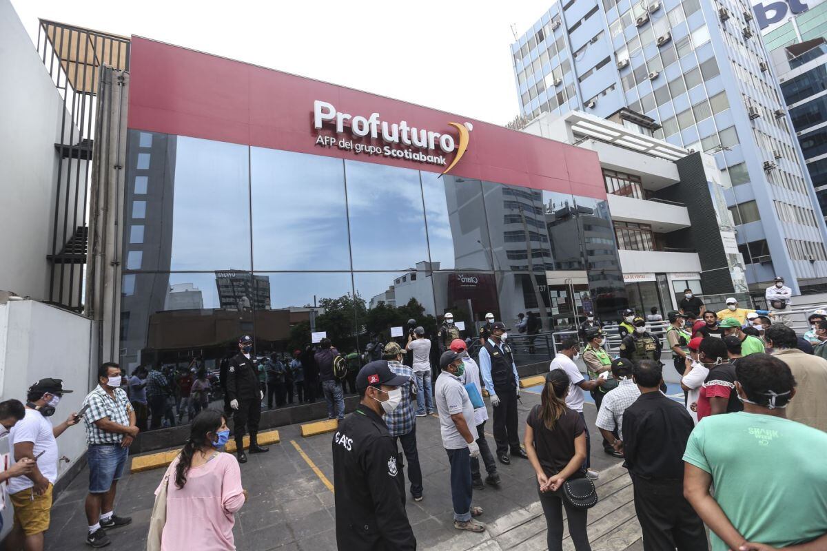 La escala de retiros dependerá del saldo disponible que tenga cada afiliado, pero solo debe registrarse una sola solicitud de retiro. (Foto: Andina)